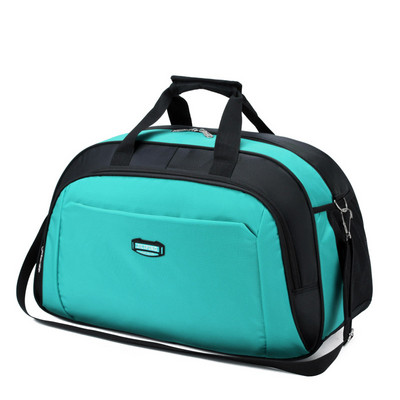 Αθλητική τσάντα με εξωτερική τσέπη