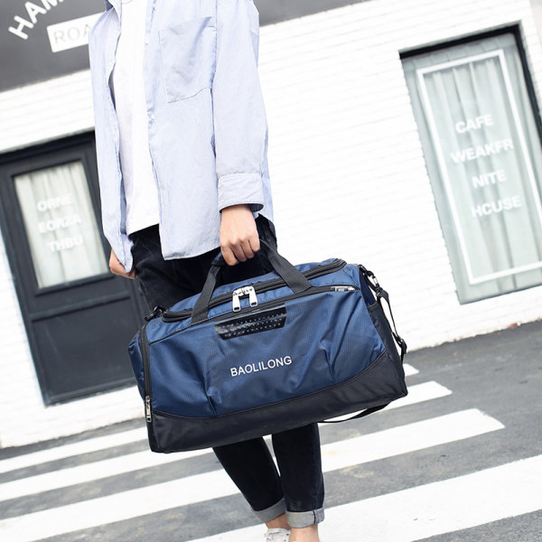 Hordozható kézipoggyász típusú utazótáska