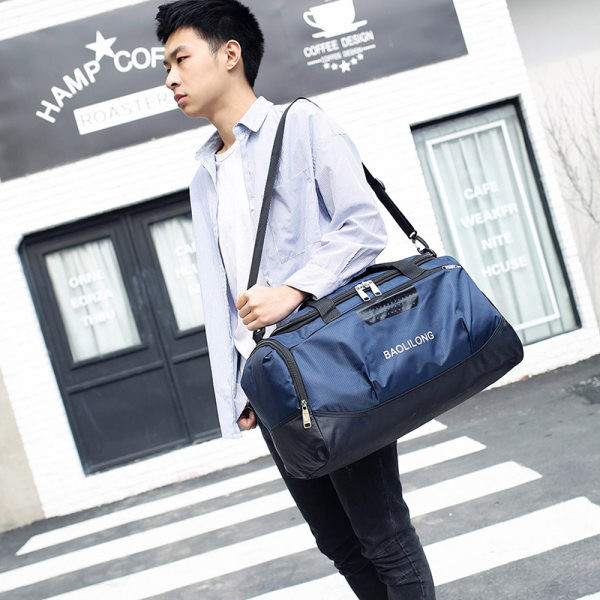 Hordozható kézipoggyász típusú utazótáska