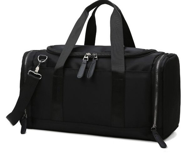 Bagāžas soma divās krāsās