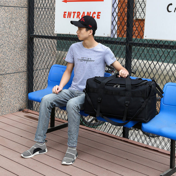 Pārnēsājama ceļojumu soma ar rāvējslēdzēju