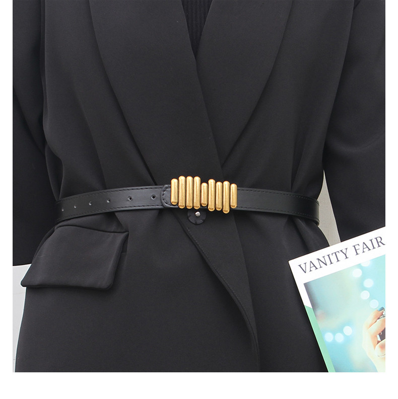 Moteriškas odinis diržas su auksine sagtimi