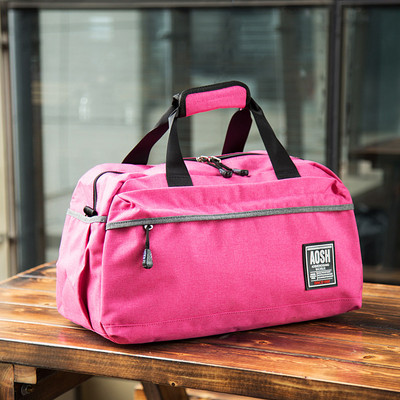 Hordozható utazási kézipoggyász rövid pántokkal