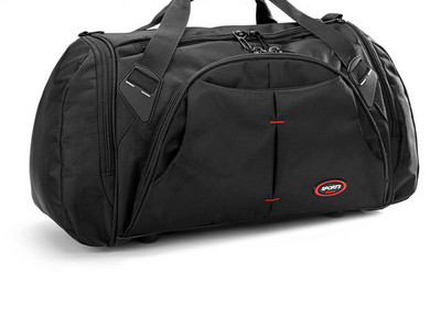 Hordozható utazótáska oldalzsebbel és vállpántokkal