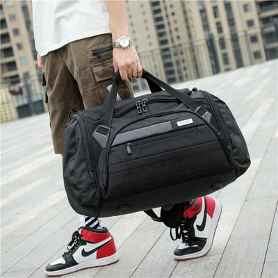 Hordozható utazótáska oldalzsebbel és vállpántokkal