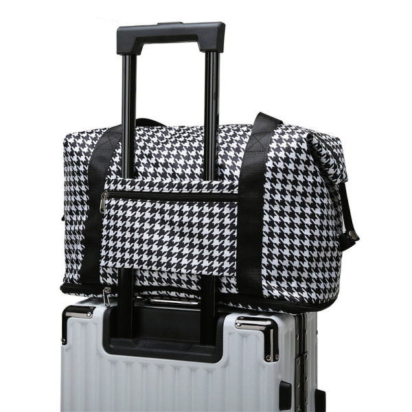 Ikdienā cieta soma ar rokturi