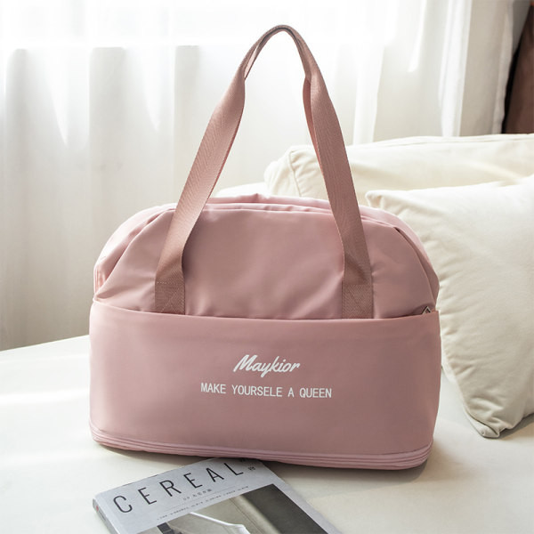 Prijenosna sportska torba s patentnim zatvaračem