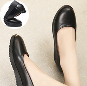 Sieviešu melnie kurpes