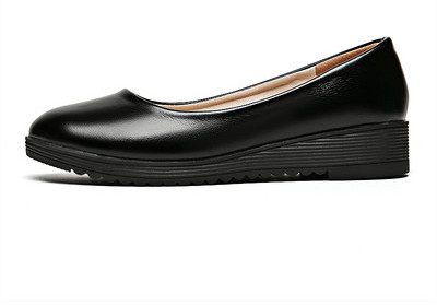 Sieviešu melnie kurpes