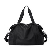 Sportski model prijenosne torbe s patentnim zatvaračem