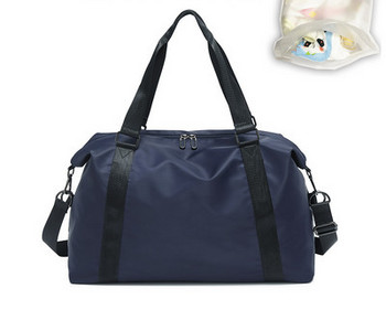 Sportski model prijenosne torbe s patentnim zatvaračem