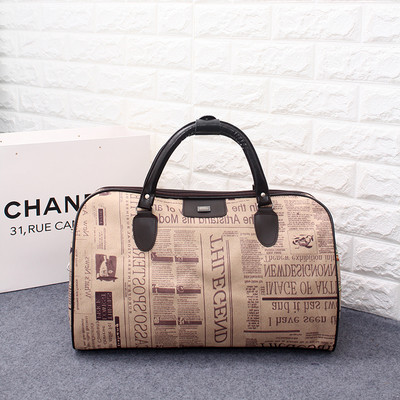 Sieviešu rokas bagāžas soma ar iekšējo kabatu