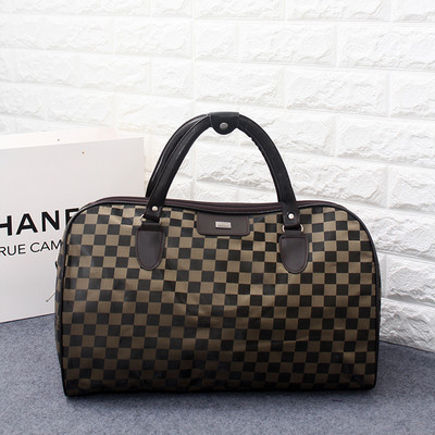 Sieviešu rokas bagāžas soma ar iekšējo kabatu