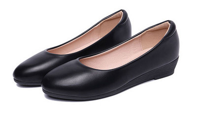 Sieviešu mokasīni no eko ādas - ar plakanu zoli