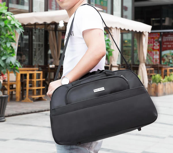 Női utazó kézitáska 3D elemmel