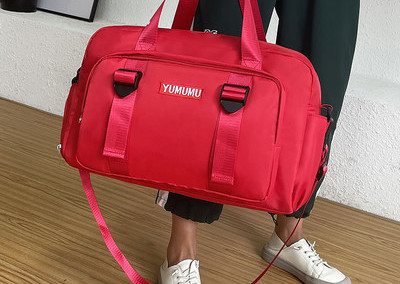 Sporta soma ar logotipu un garu plecu siksnu