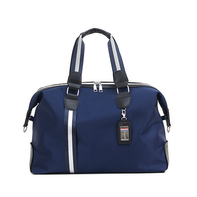 Fogantyús utazótáska két színben