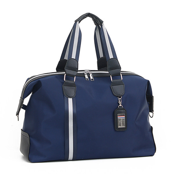 Fogantyús utazótáska két színben