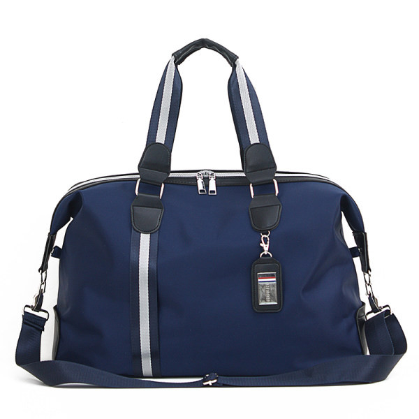 Fogantyús utazótáska két színben