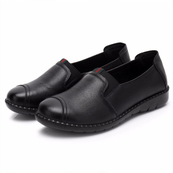 Sieviešu melni ādas kurpes