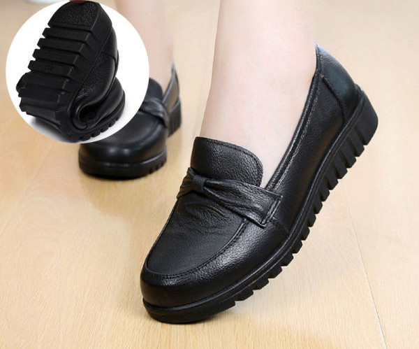 Sieviešu ādas mokasīni