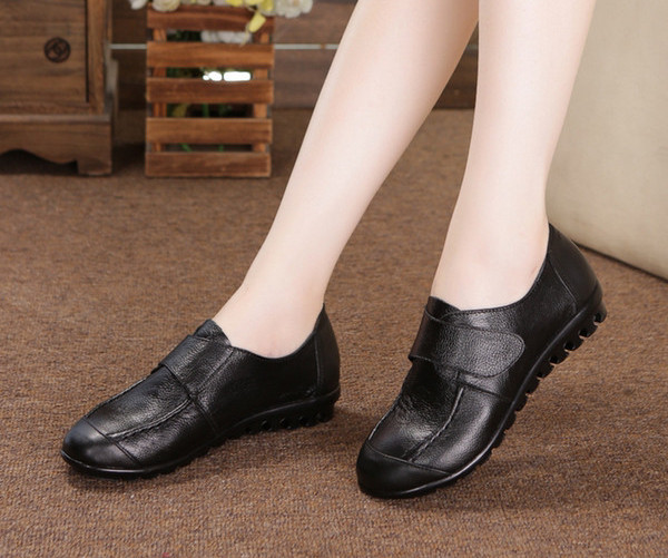 Sieviešu ādas mokasīni