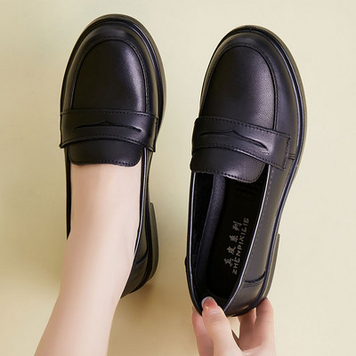 Tīri sieviešu mokasīni