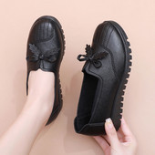 Sieviešu ādas apavi ar lentīti trīs krāsās