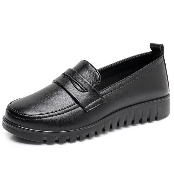 Sieviešu mokasīni no eko ādas - ar plakanu zoli