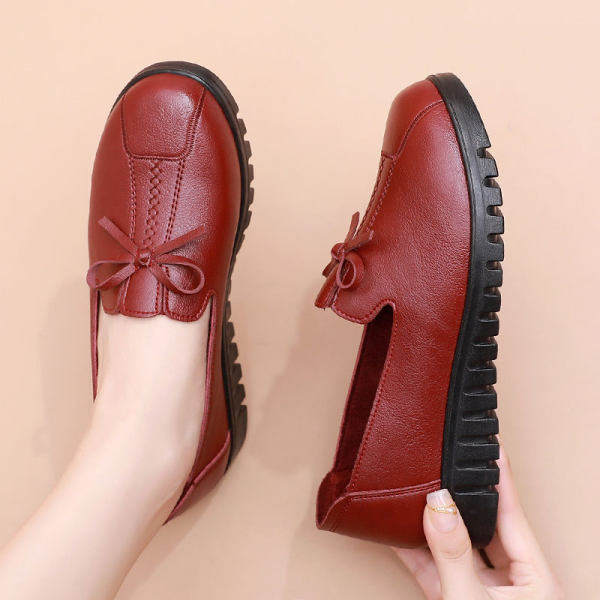 Női alkalmi naplopók durva talppal és szalaggal