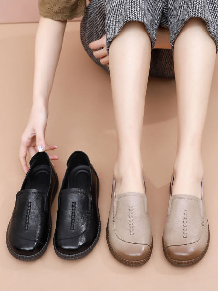 Γυναικεία αντιολισθητικά μοκασίνια