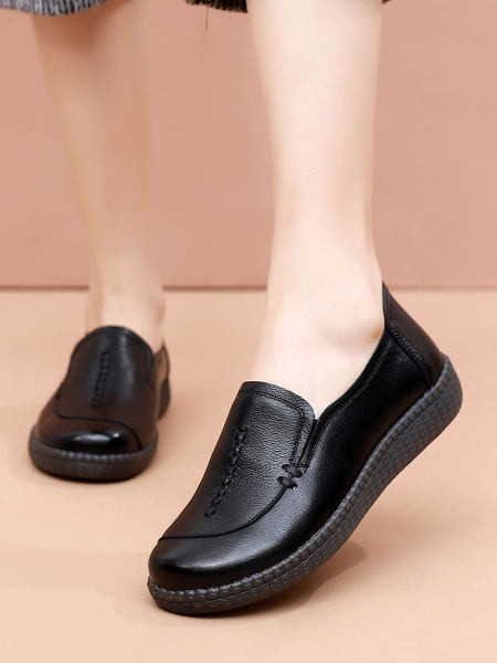 Γυναικεία αντιολισθητικά μοκασίνια