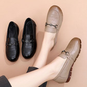 Női mokaszin - csattal