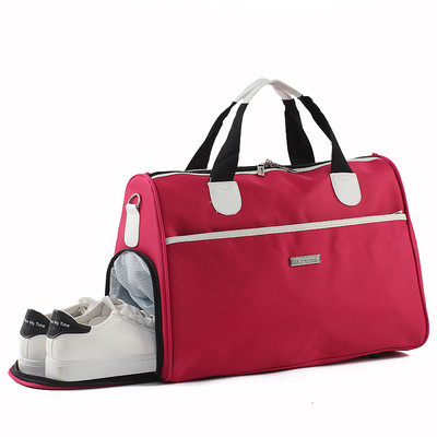 Τσάντα ταξιδιού με τσέπη σε διάφορα χρώματα