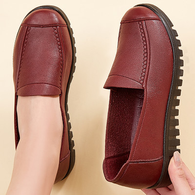 Sieviešu mokasīni - trīs krāsās