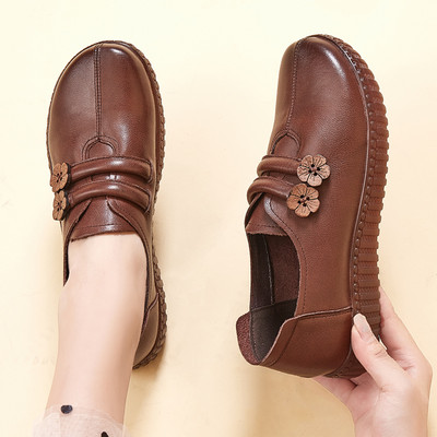 Formāli sieviešu mokasīni no eko ādas