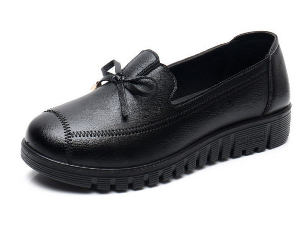 Sieviešu eko ādas mokasīni ar lentīti