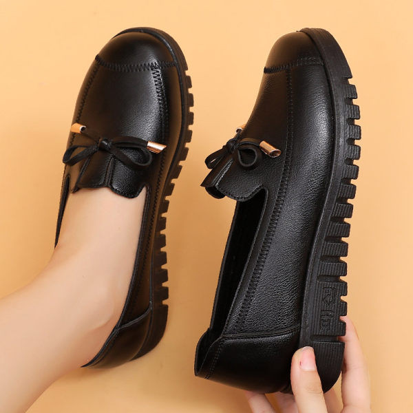 Sieviešu eko ādas mokasīni ar lentīti