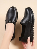 Eko bőrből készült női mokaszin hivatalos modell