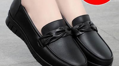 Sieviešu ādas mokasīni