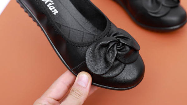 Női mokaszinok öko bőrből - két színben