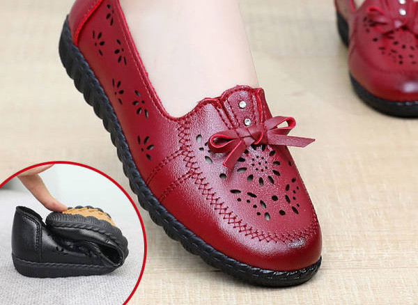 Moteriški mokasinai su kaspinu dviejų spalvų