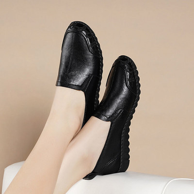 Tīri ādas kurpes ar plakanu zoli