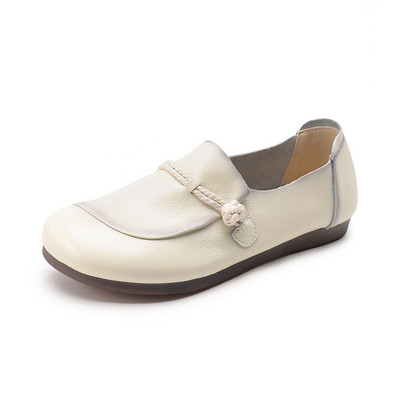 Γυναικεία μοκασίνια με τρισδιάστατο στοιχείο