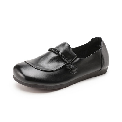 Γυναικεία μοκασίνια με τρισδιάστατο στοιχείο