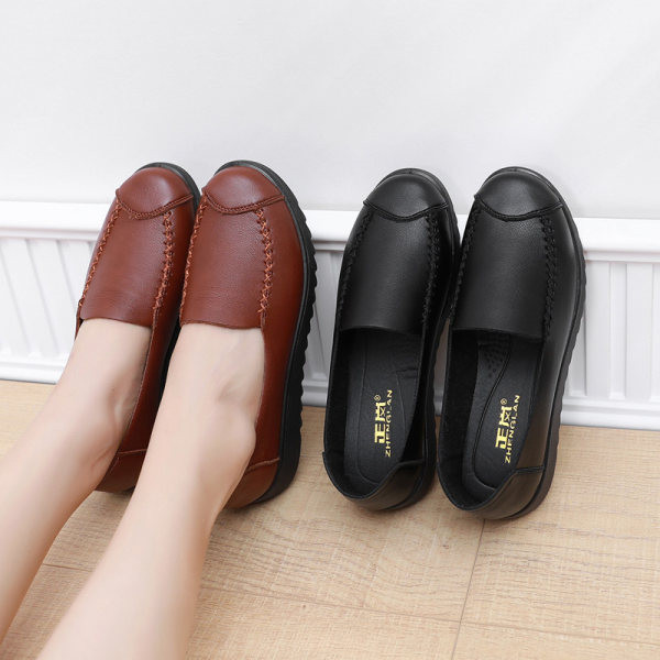 Sieviešu mokasīni no eko ādas, elegants modelis