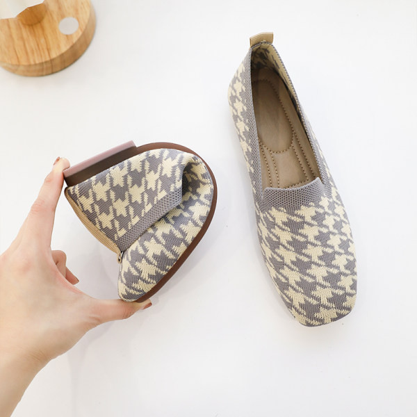 Γυναικεία μοκασίνια καρό σχέδιο με επίπεδη σόλα