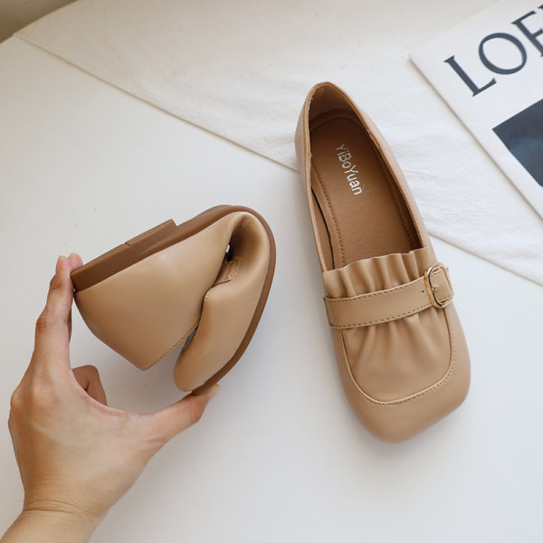 Eleganti mokasīni ar sprādzi