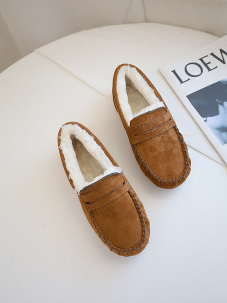 Jauna modeļa ziemas mokasīni no eko zamšādas ar biezu samta oderi