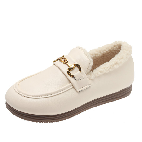 Ženske mokasine s postavom i metalnim elementima